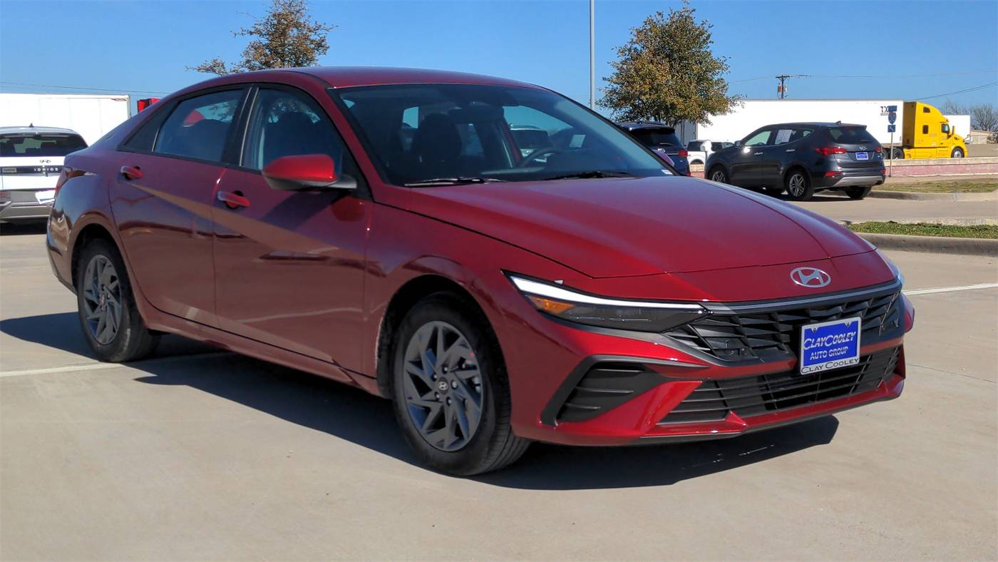 2024 Hyundai Elantra SEL — Sedan — 17,182 mi — Rockwall, TX