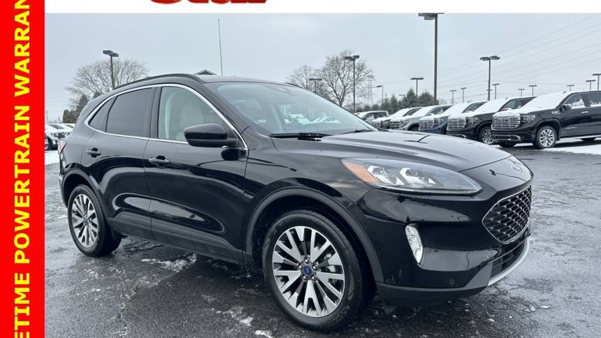 2022 Ford Escape Titanium — SUV — 18,093 mi — Easton, PA