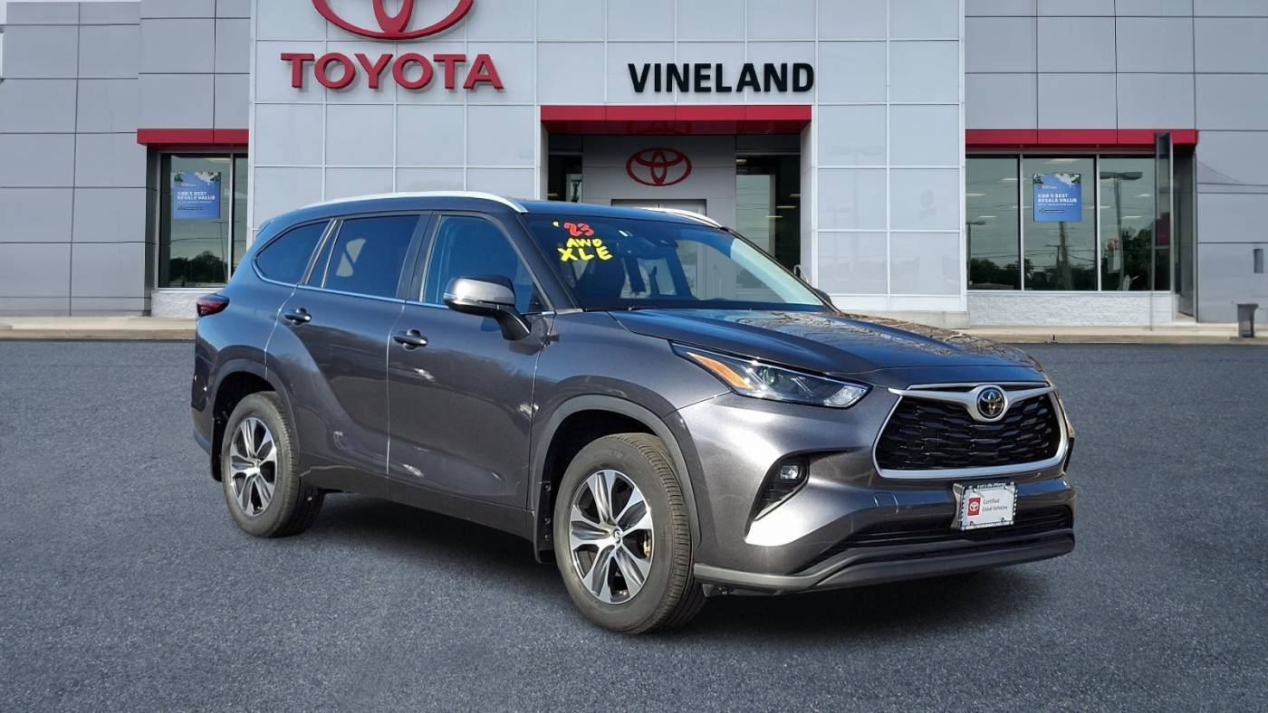 2023 Toyota Highlander XLE — SUV — 33,678 mi — Vineland, NJ