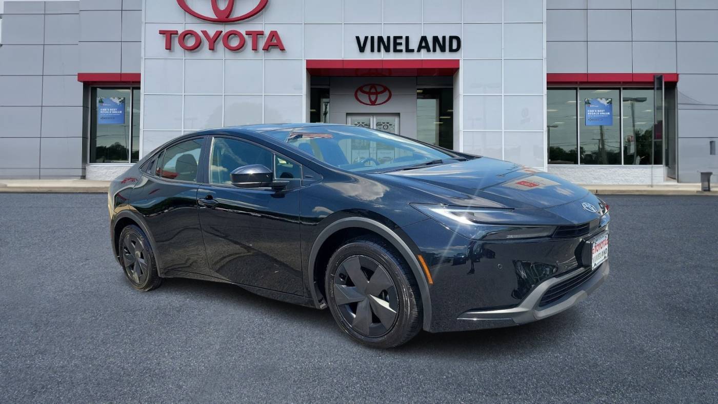 2023 Toyota Prius LE — Hatchback — 19,378 mi — Vineland, NJ