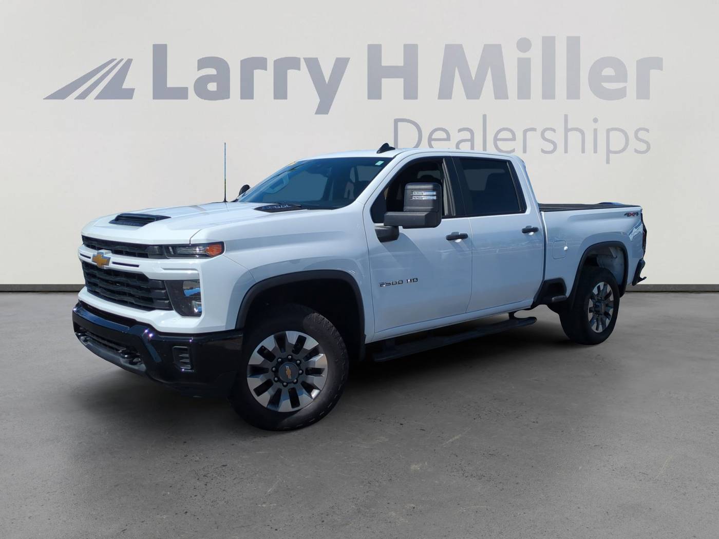 2024 Chevrolet Silverado 2500HD Custom — Pickup Truck — 32,501 mi — Avondale, AZ