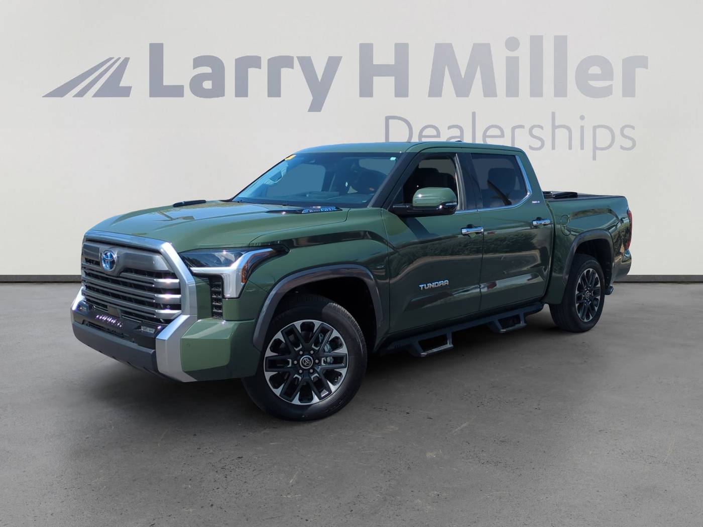2023 Toyota Tundra Hybrid Limited — Pickup Truck — 16,198 mi — Avondale, AZ