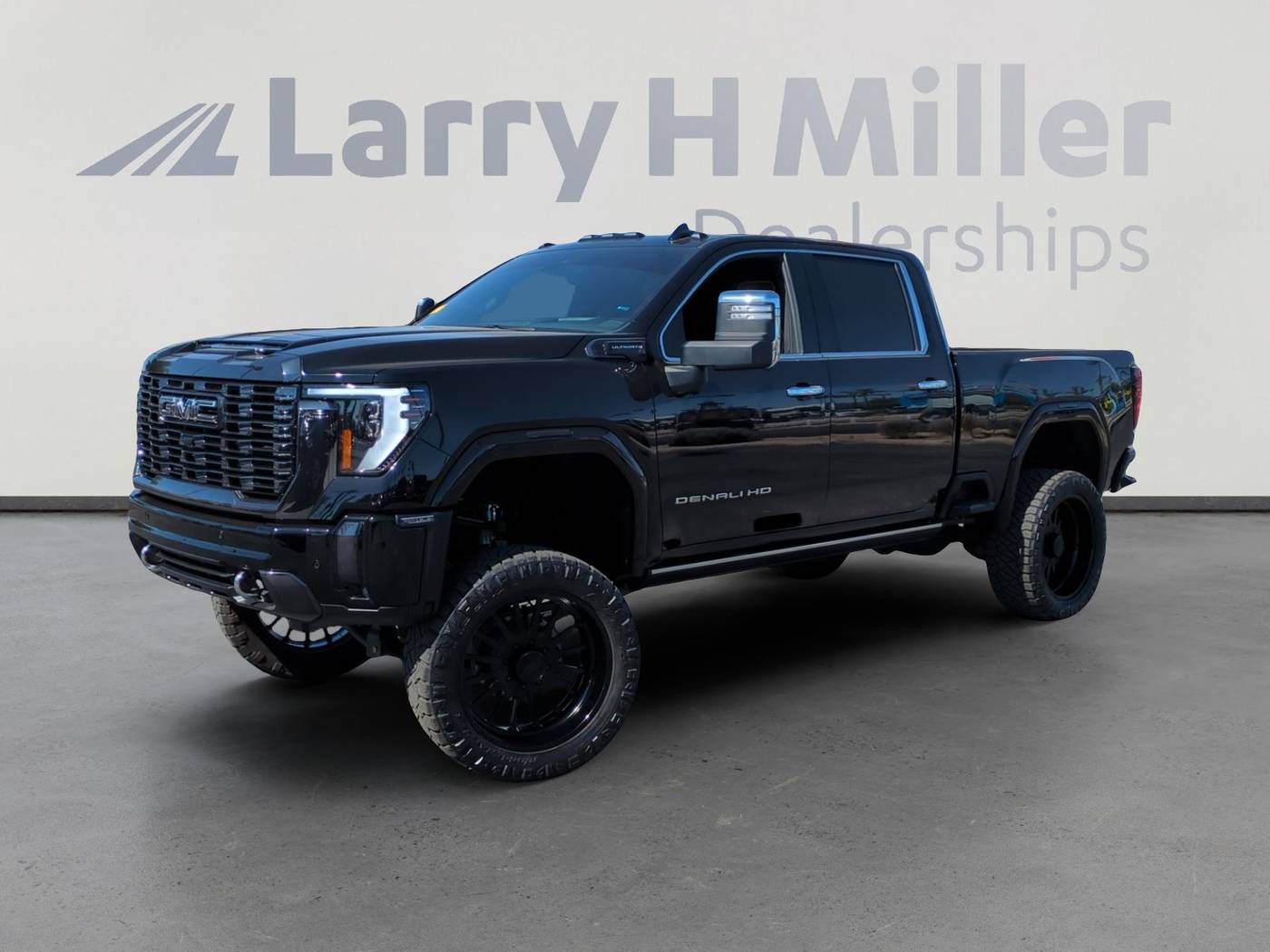 2024 GMC Sierra 2500HD Denali Ultimate — Pickup Truck — 45,541 mi — Avondale, AZ