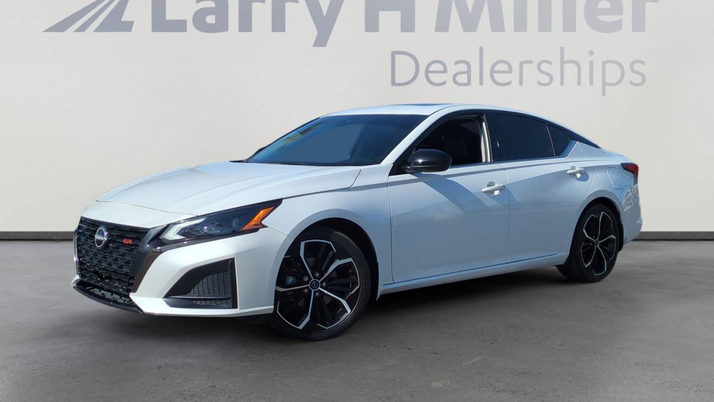 2023 Nissan Altima SR — Sedan — 29,607 mi — Avondale, AZ