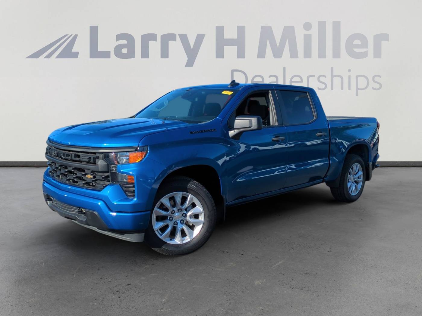 2022 Chevrolet Silverado 1500 Custom — Pickup Truck — 30,898 mi — Avondale, AZ