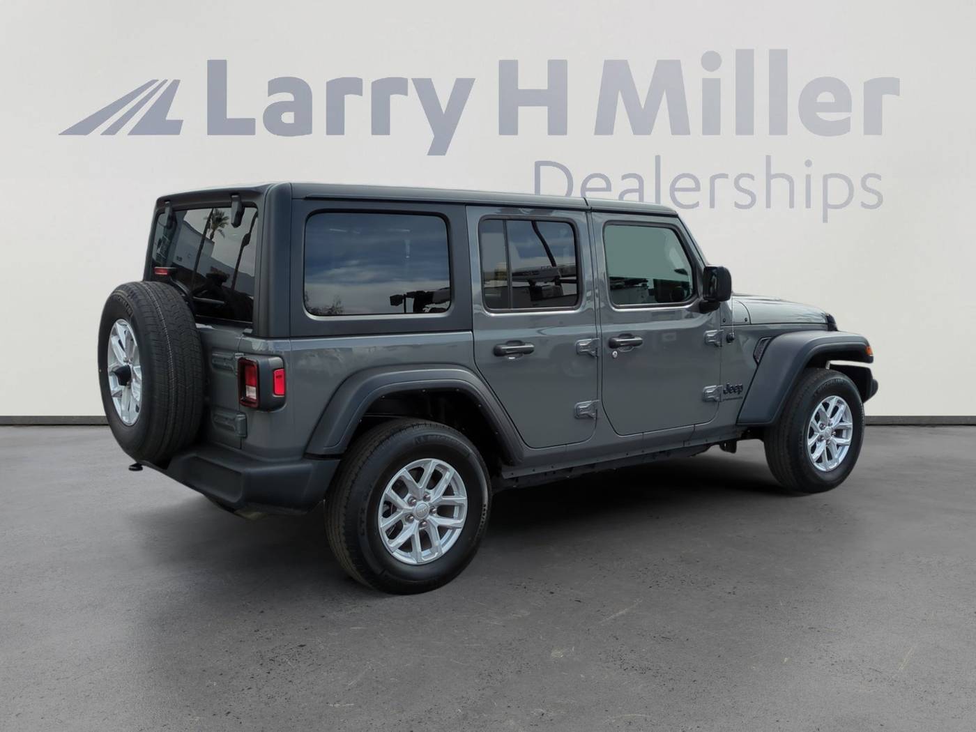 Thumbnail 5