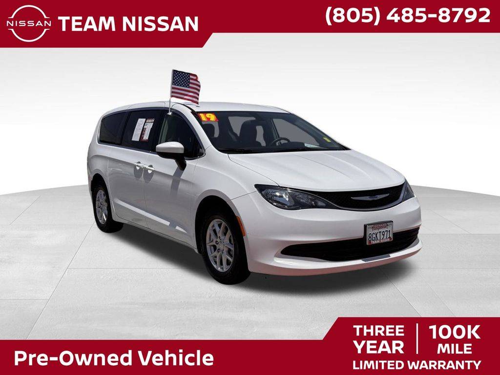 2019 Chrysler Pacifica Touring — Minivan — 70,797 mi — Oxnard, CA