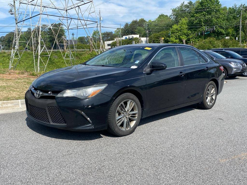 2015 Toyota Camry SE — Sedan — 172,414 mi — Atlanta, GA