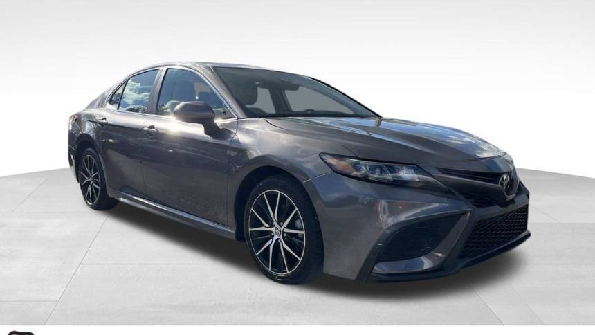 2021 Toyota Camry SE — Sedan — 57,117 mi — Lakeland, FL
