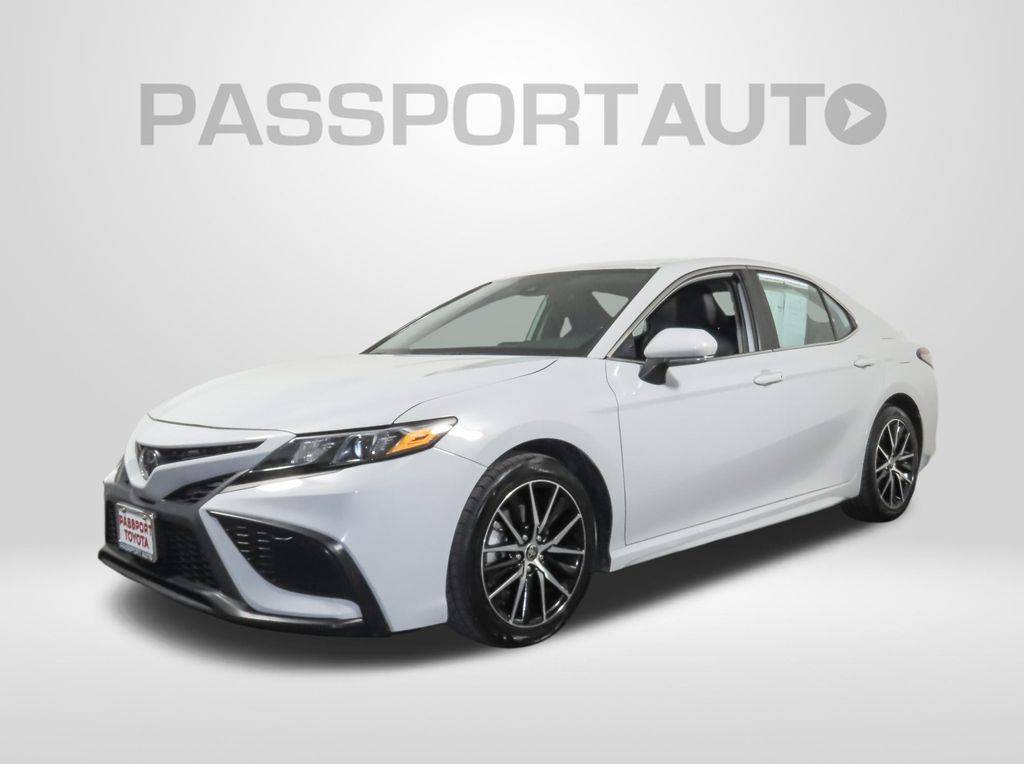 2022 Toyota Camry SE — Sedan — 59,047 mi — Suitland, MD