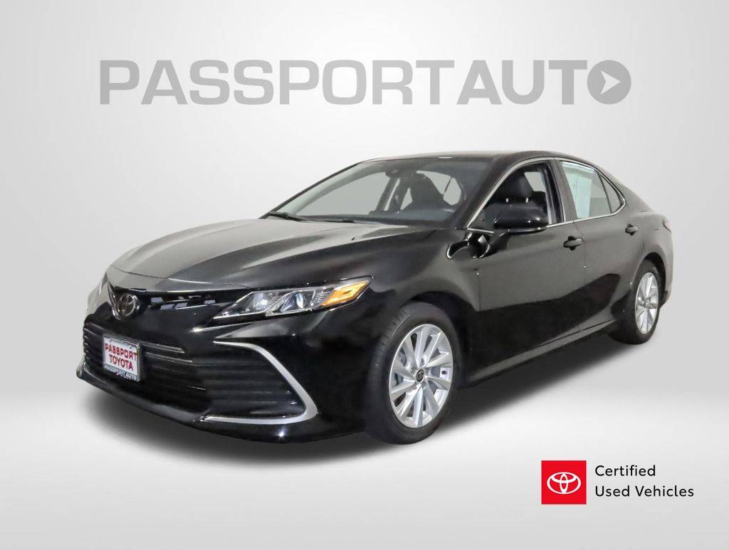 2024 Toyota Camry LE — Sedan — 20,984 mi — Suitland, MD