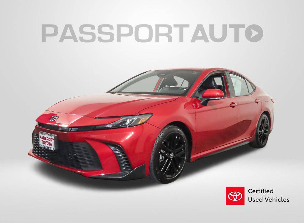 2025 Toyota Camry SE — Sedan — 8,349 mi — Suitland, MD