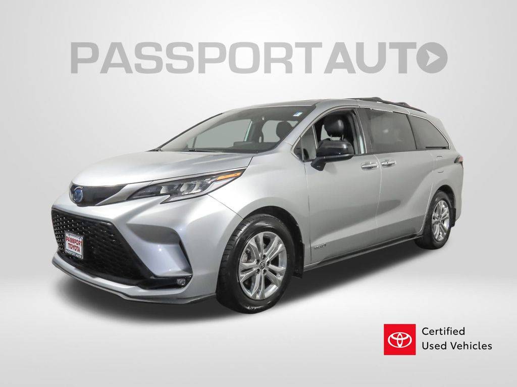 2021 Toyota Sienna XSE — Minivan — 55,585 mi — Suitland, MD