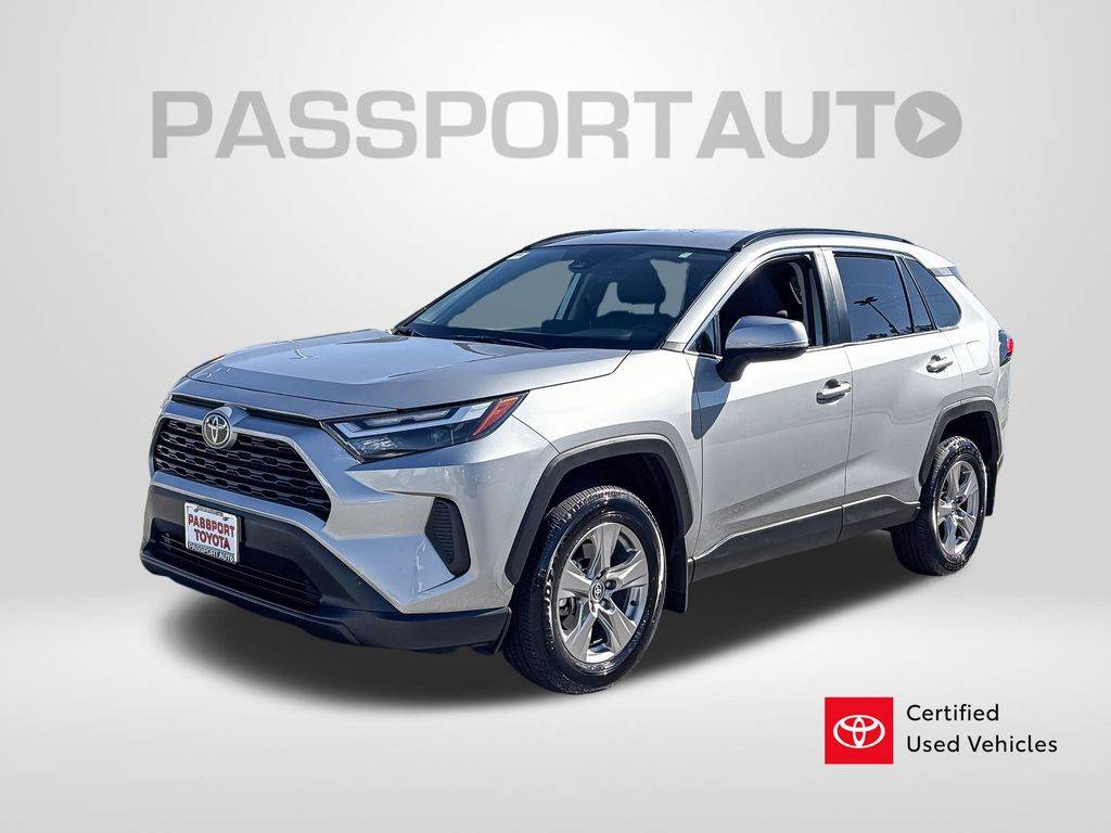 2025 Toyota RAV4 XLE — SUV — 13,204 mi — Suitland, MD