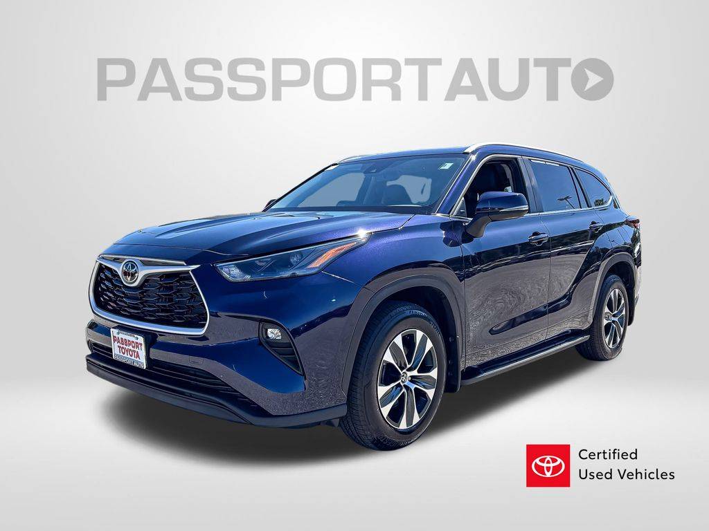 2025 Toyota Highlander XLE — SUV — 2,043 mi — Suitland, MD