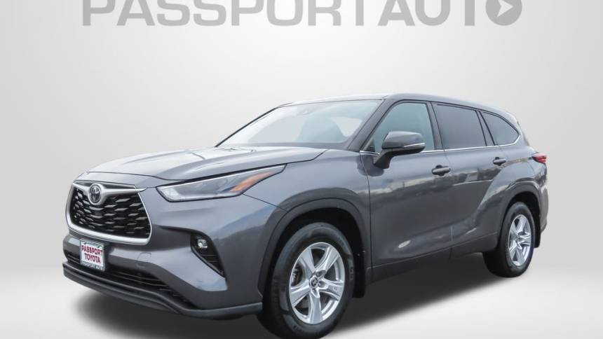 2021 Toyota Highlander LE — SUV — 63,804 mi — Suitland, MD