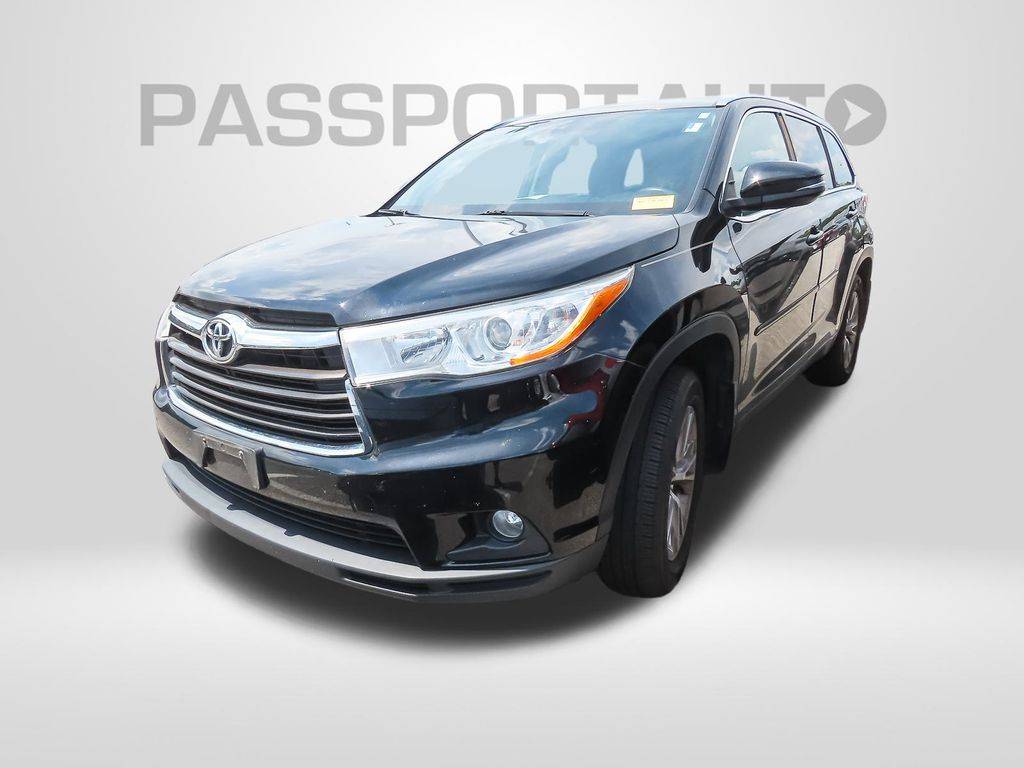 2015 Toyota Highlander XLE — SUV — 128,169 mi — Suitland, MD