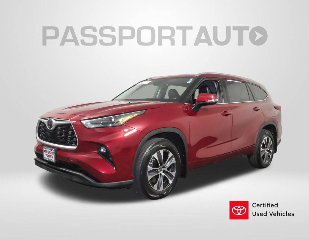 2022 Toyota Highlander XLE — SUV — 35,830 mi — Suitland, MD