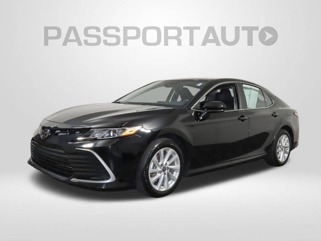 2024 Toyota Camry LE — Sedan — 43,136 mi — Suitland, MD