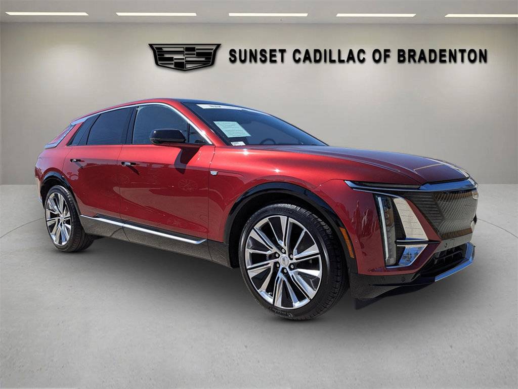 2024 Cadillac LYRIQ Luxury — SUV — 8,286 mi — Bradenton, FL