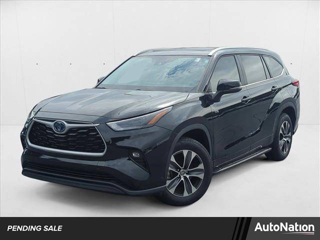 2023 Toyota Highlander Hybrid XLE — SUV — 7,360 mi — Lithia Springs, GA
