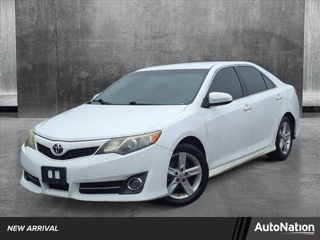 2014 Toyota Camry SE — Sedan — 171,556 mi — Lithia Springs, GA