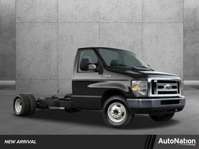 2017 Ford E-Series Cutaway E-350 — Chassis Cab Truck — 144,681 mi — Lithia Springs, GA