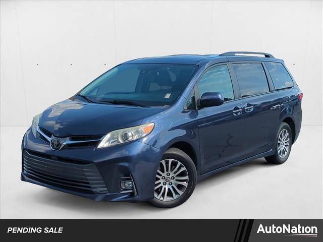 2018 Toyota Sienna XLE — Minivan — 129,500 mi — Lithia Springs, GA