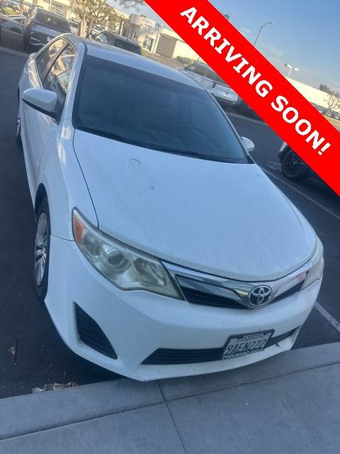 2014 Toyota Camry L — Sedan — 75,567 mi — Ventura, CA