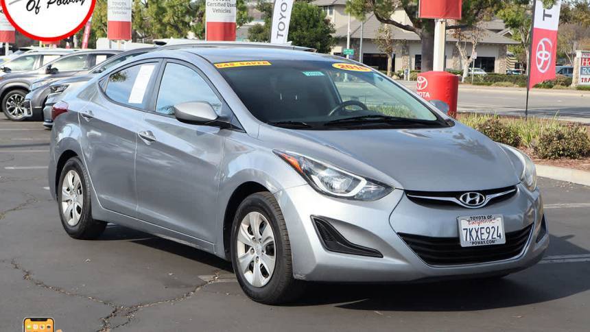 2016 Hyundai Elantra SE — Sedan — 139,215 mi — Poway, CA