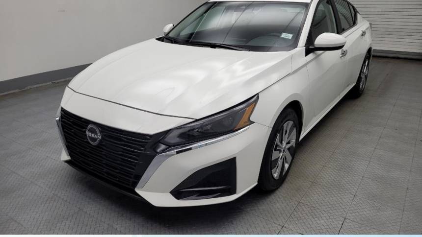 2023 Nissan Altima S — Sedan — 56,939 mi — Midlothian, IL