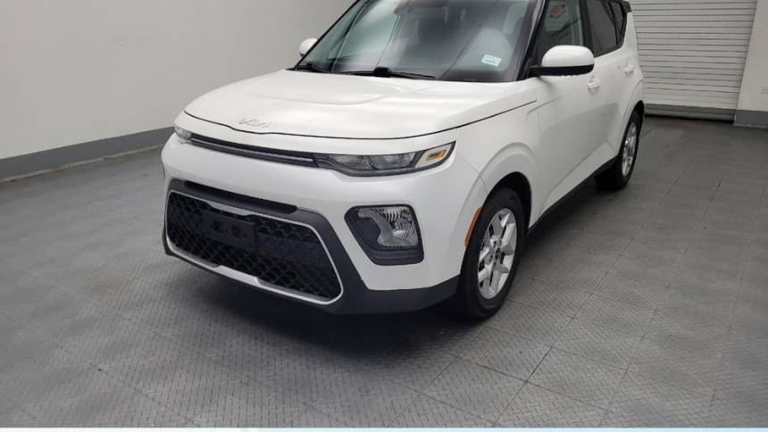 2022 Kia Soul LX — Hatchback — 39,198 mi — Midlothian, IL