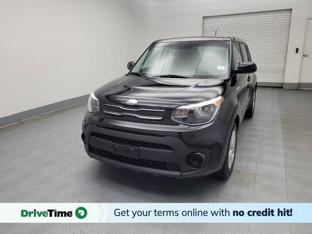 2017 Kia Soul Base — Hatchback — 71,500 mi — Midlothian, IL