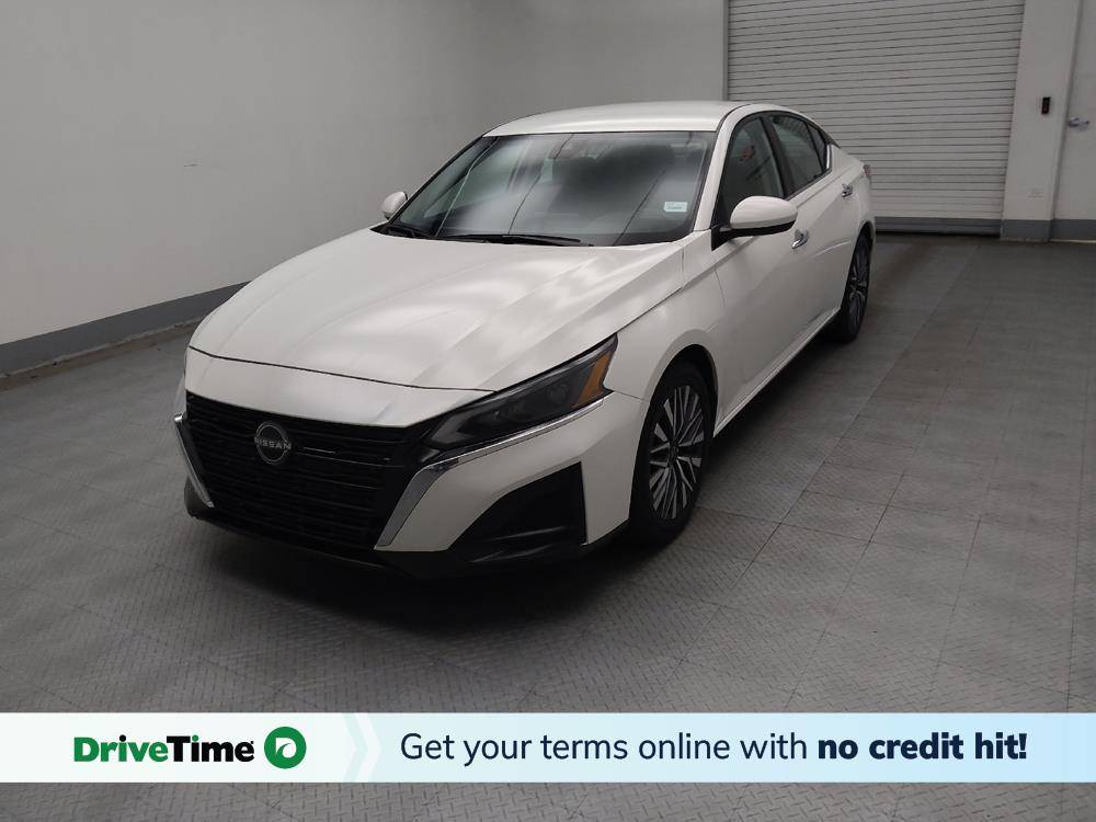 2023 Nissan Altima SV — Sedan — 68,717 mi — Midlothian, IL
