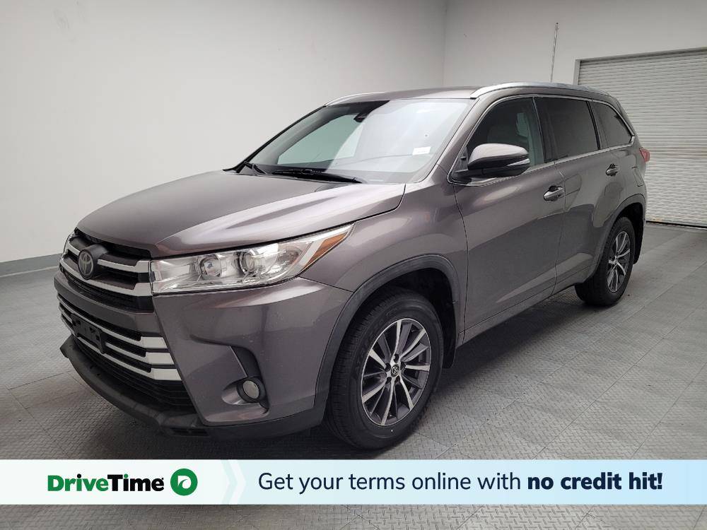 2017 Toyota Highlander XLE — SUV — 107,207 mi — Fresno, CA