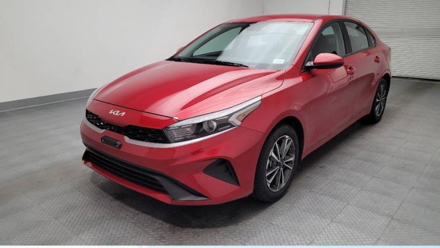2023 Kia Forte LXS — Sedan — 42,410 mi — Bakersfield, CA