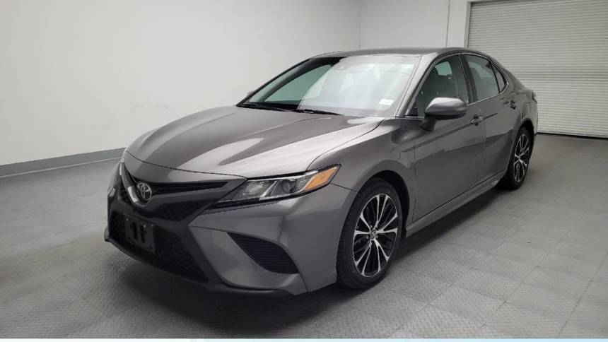 2018 Toyota Camry SE — Sedan — 25,891 mi — Bakersfield, CA