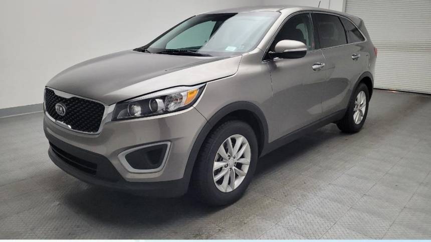 2018 Kia Sorento L — SUV — 87,012 mi — Bakersfield, CA