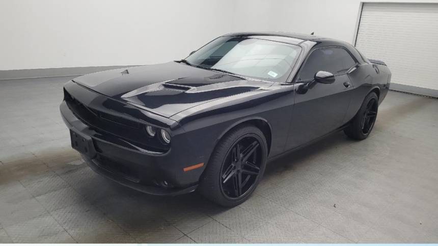 2019 Dodge Challenger SXT — Coupe — 40,607 mi — Macon, GA