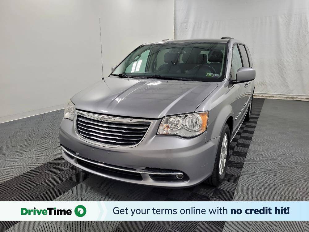 2016 Chrysler Town & Country Touring — Minivan — 126,793 mi — Plymouth Meeting, PA