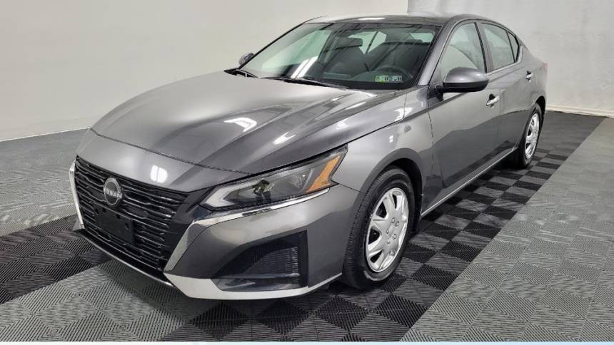 2023 Nissan Altima S — Sedan — 15,061 mi — Pittsburgh, PA