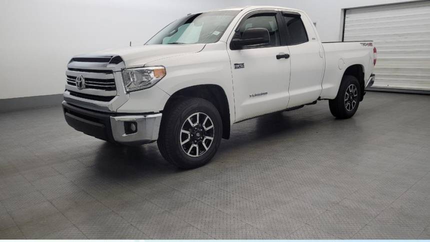 2017 Toyota Tundra SR5 — Pickup Truck — 118,952 mi — Owings Mills, MD