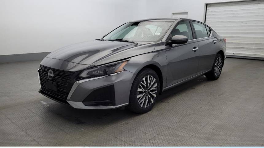 2023 Nissan Altima SV — Sedan — 23,817 mi — Owings Mills, MD