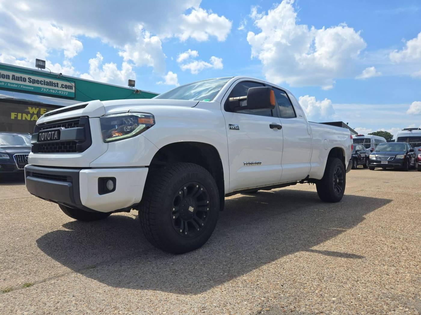 2015 Toyota Tundra SR5 — Pickup Truck — 95,034 mi — Norfolk, VA