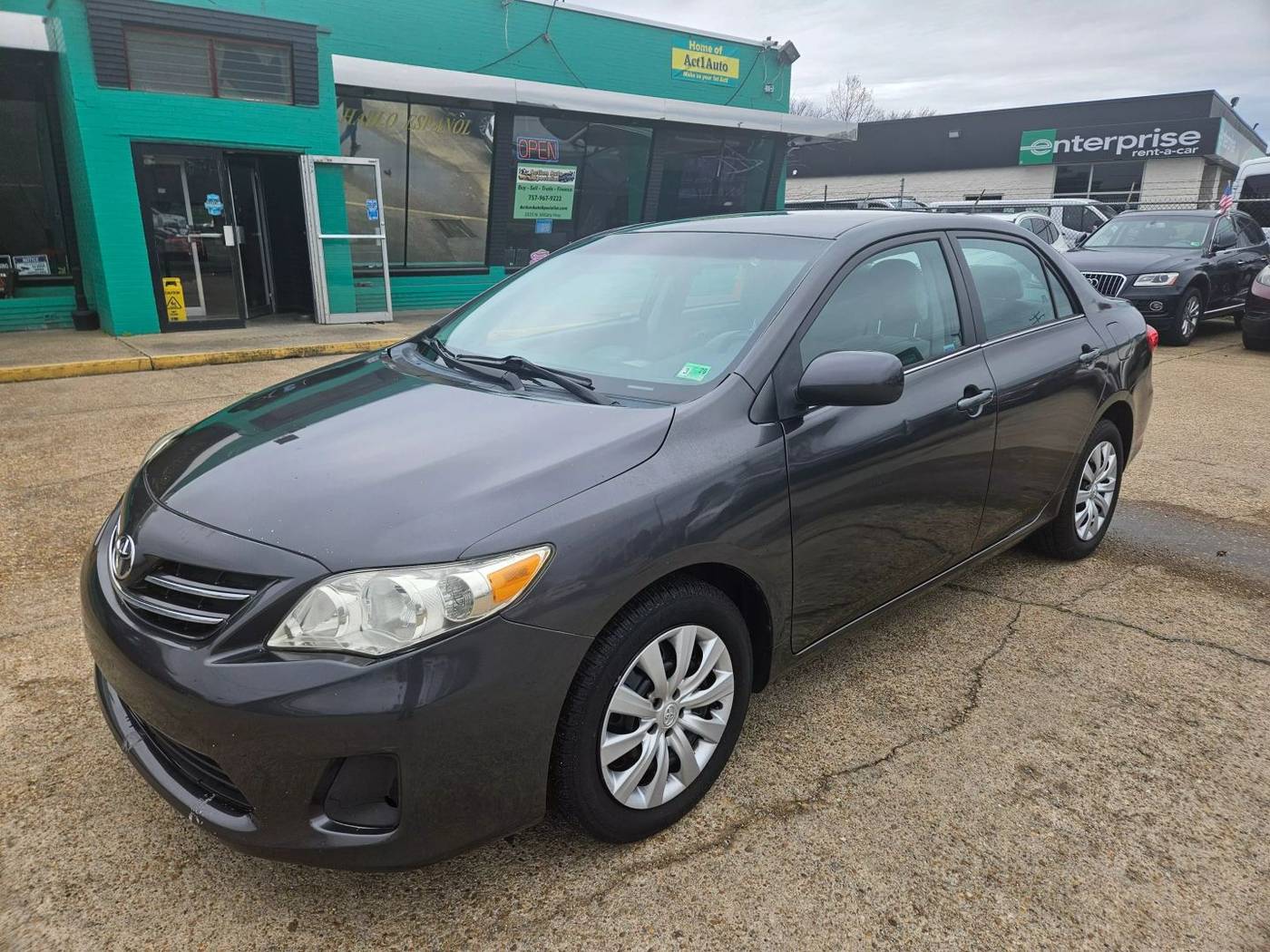 2013 Toyota Corolla LE — Sedan — 101,005 mi — Norfolk, VA