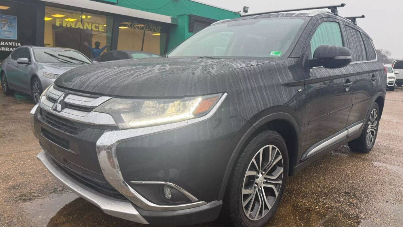 2017 Mitsubishi Outlander GT — SUV — 90,681 mi — Norfolk, VA