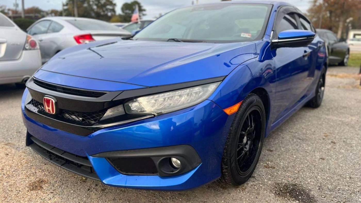 2016 Honda Civic Touring — Sedan — 106,645 mi — Norfolk, VA
