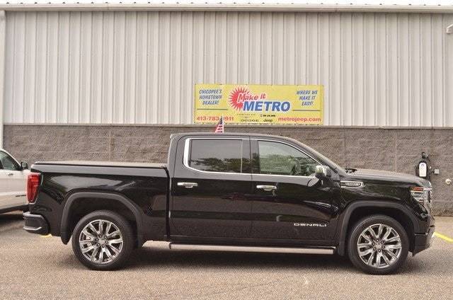 2023 GMC Sierra 1500 Denali — Pickup Truck — 28,725 mi — Chicopee, MA