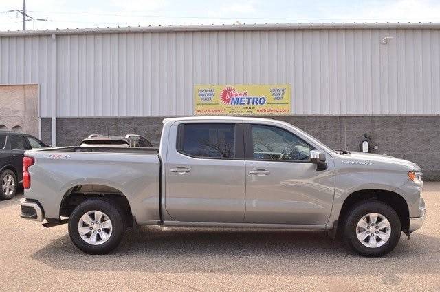 2025 Chevrolet Silverado 1500 LT — Pickup Truck — 18,492 mi — Chicopee, MA