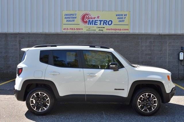 2023 Jeep Renegade Upland — SUV — 32,432 mi — Chicopee, MA